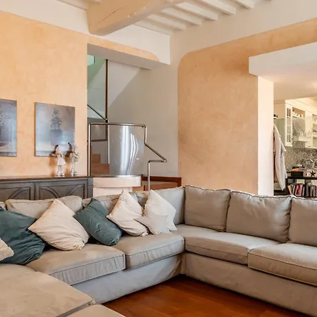 La Terrazza Sul Verde, Vista Mozzafiato In Pieno Centro Apartamento *