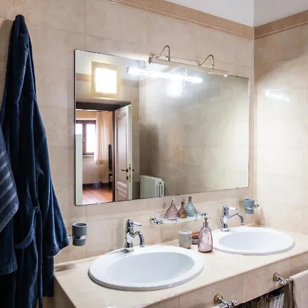 La Terrazza Sul Verde, Vista Mozzafiato In Pieno Centro * Todi